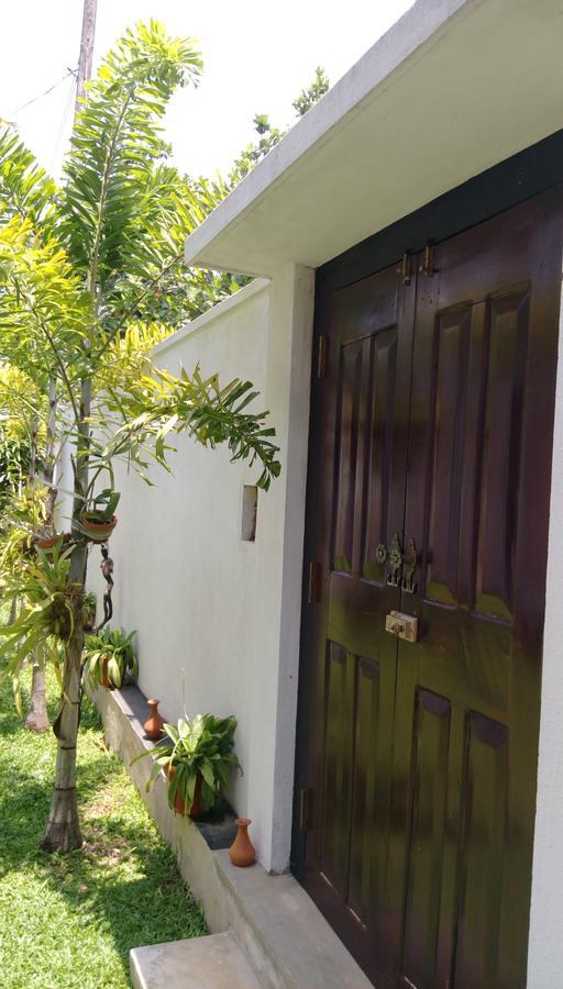 Prosperity Villa Negombo Exterior photo